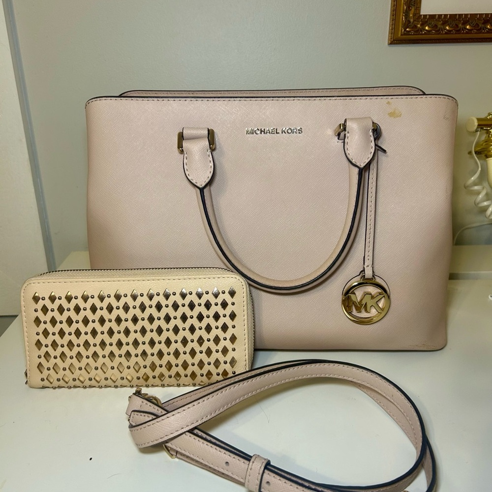 Michael Kors Large Savanna Blush Satchel Bag